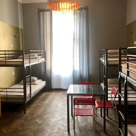 Pod Wawelem Albergue Cracóvia